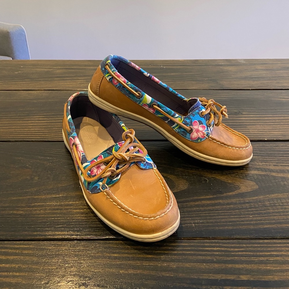 Sperry tropical boat shoe